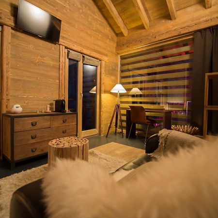 Les Mazots De La Source & Spa فيركورين الغرفة الصورة